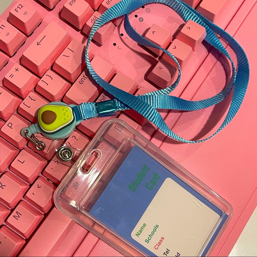 !!2 for 20!!Avocado Charm ID Holder 🥑